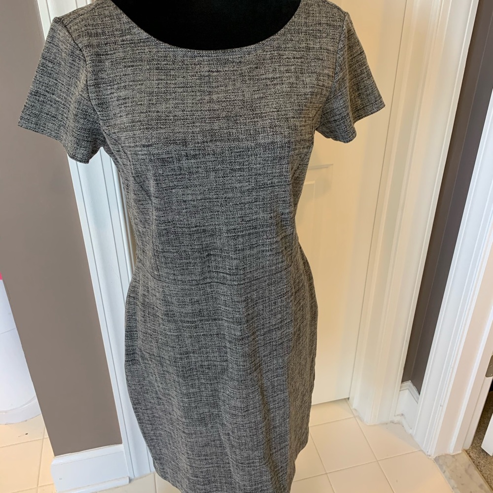 Banana Republic scoop neck office dress